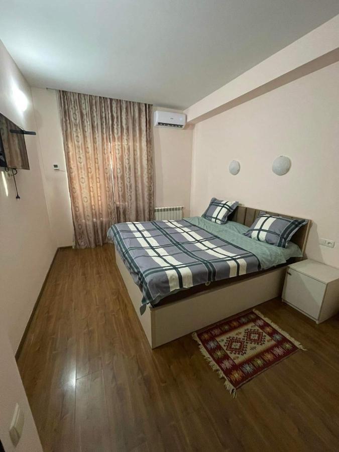Cozy & Sweet Home Tbilisi Eksteriør billede