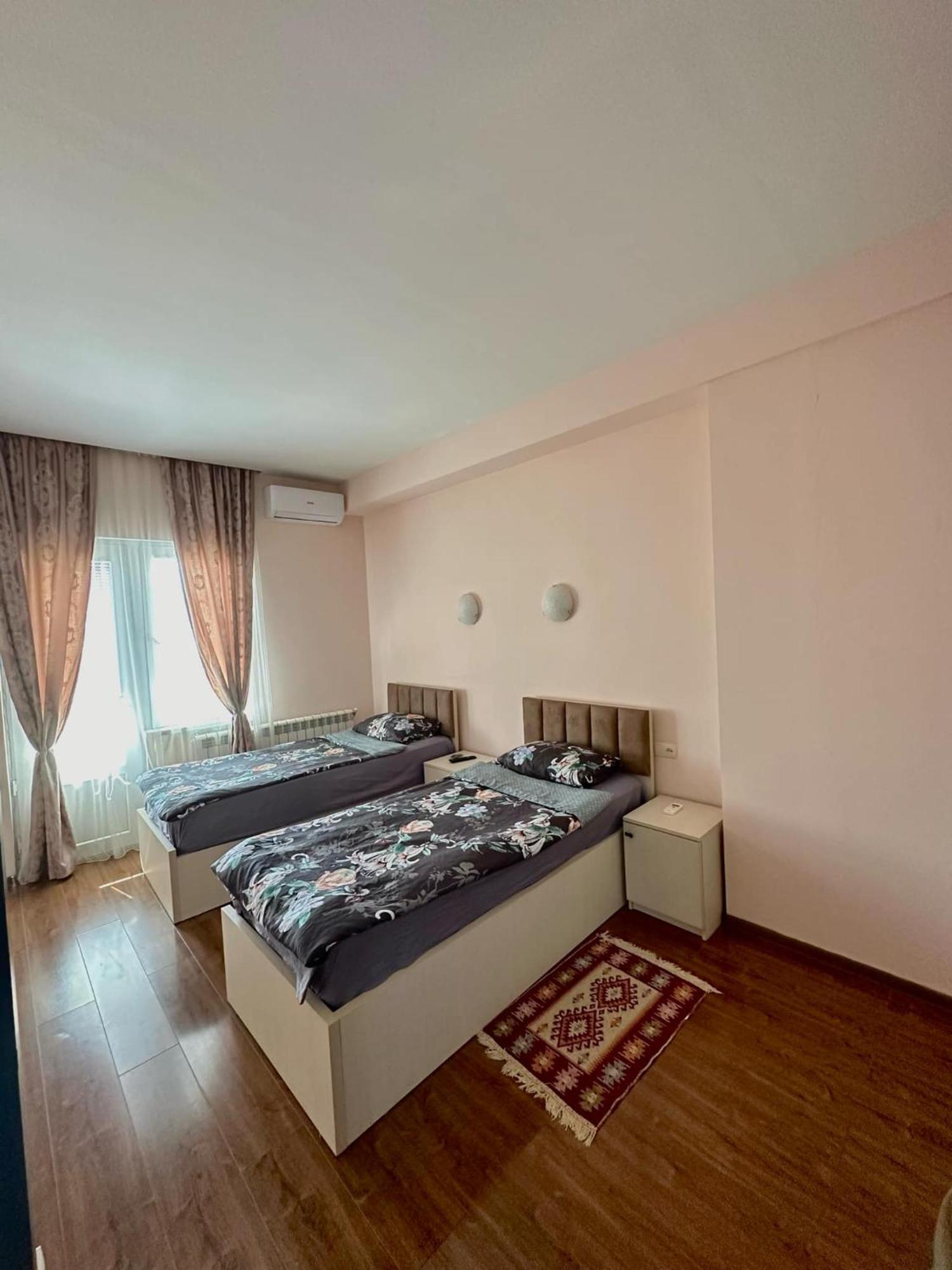 Cozy & Sweet Home Tbilisi Eksteriør billede